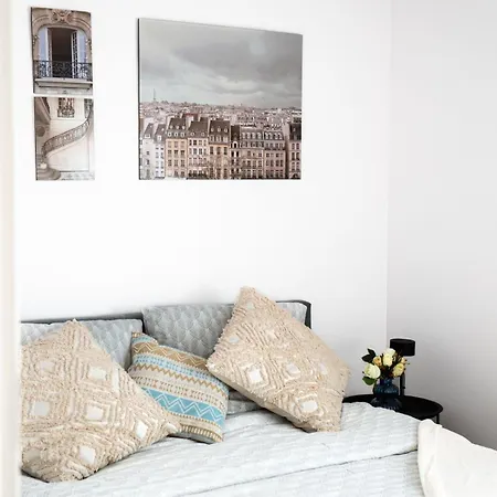 Unter Den Linden Semesterbostad