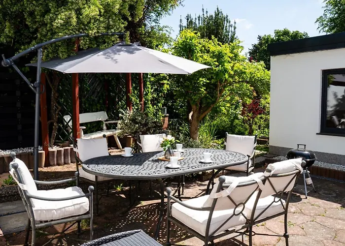 Unter Den Linden * Lubeck